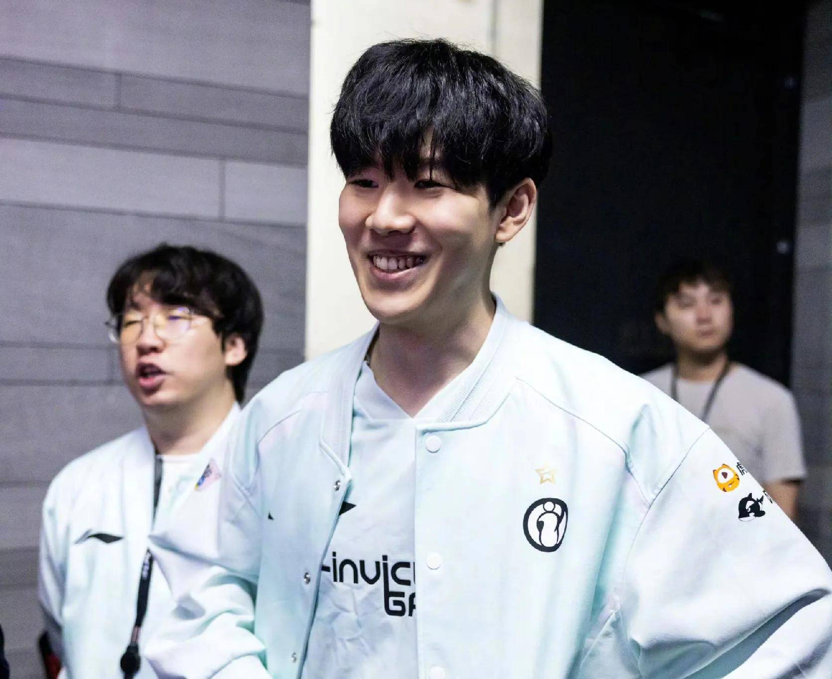 明星球员的 明星球员的