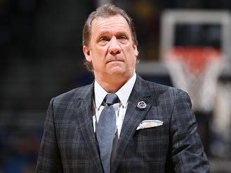 半场战报：比萨0-1帕尔马，贝内迪恰克点射